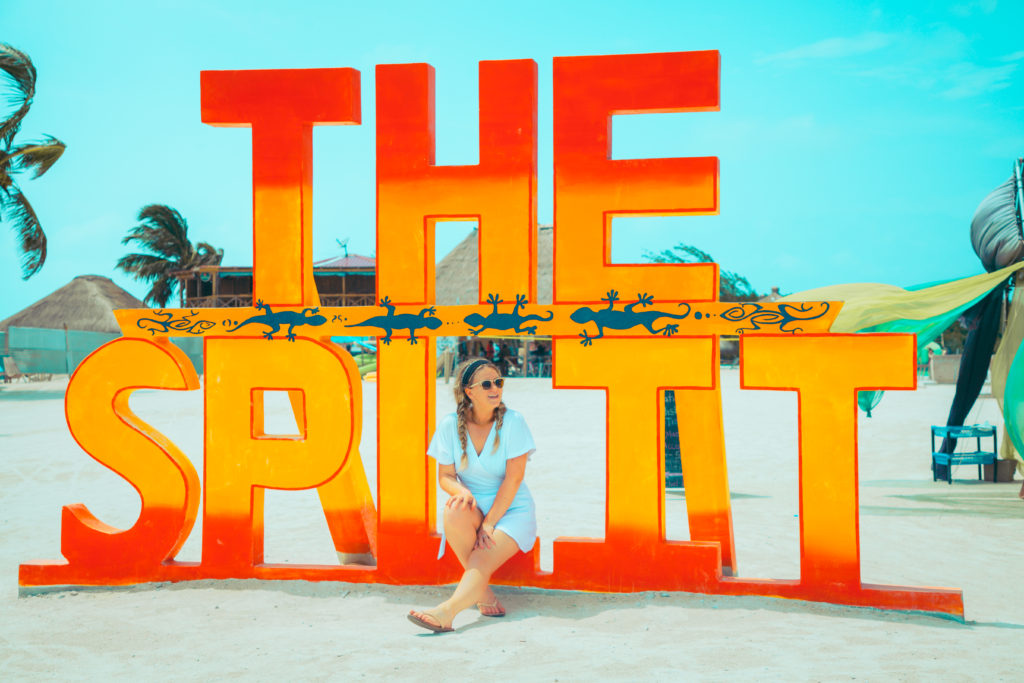 caye caulker, the split, belize, lazy lizard